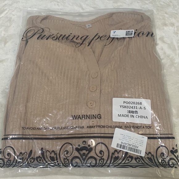 Tobrief Women's Small Henley Shirt Long Sleeve Ribbed Button Down Knit Top - Picture 5 of 5